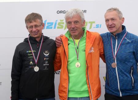 CERKNIŠKI POLMARATON 87 FOTO LJUBO VUKELIČ